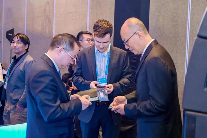 活动启幕29场会议活动迎来“开门红”pg电子平台2025进博会上海会议(图8)